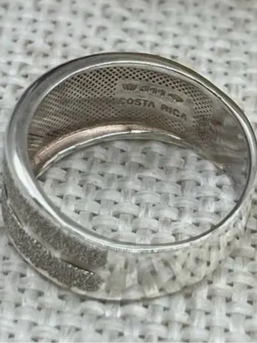 Vintage .999 Fine Silver Textured Band Ring – Size 5.75, Made in Costa Rica